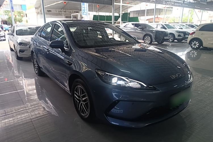 Used BYD Seal 05 DM-i 2025 DM-i Intelligent Drive 120KM Flagship Model Exterior 1