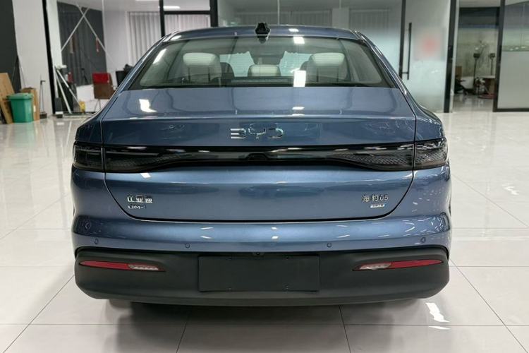 Used BYD Seal 05 DM-i 2025 DM-i Intelligent Drive 120KM Flagship Model Exterior 1
