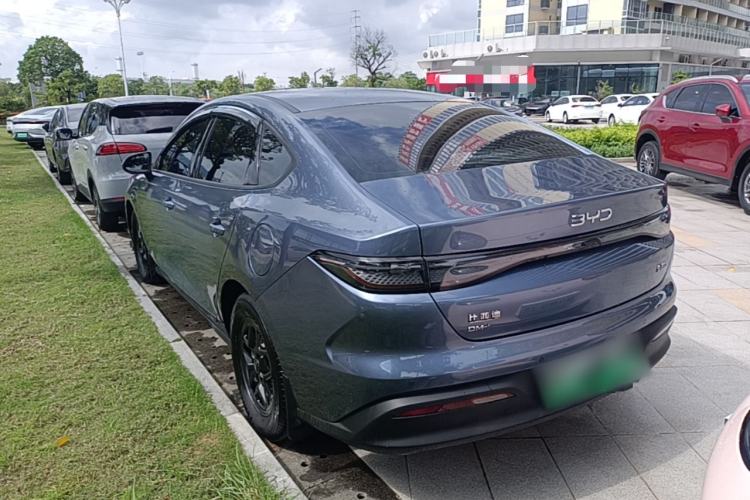 Used BYD Seal 05 DM-i 2025 DM-i Smart Drive 55KM Luxury Model Exterior 2
