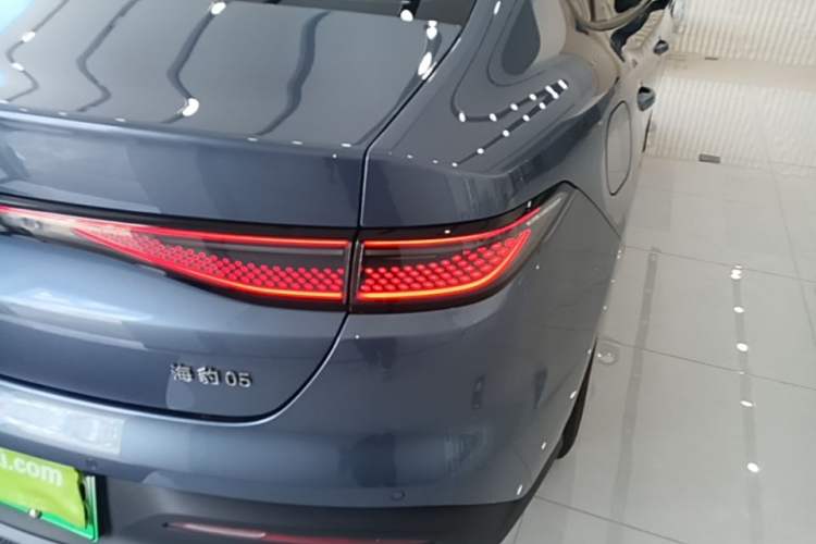 Used BYD Seal 05 DM-i 2025 DM-i Smart Drive 55KM Luxury Model Exterior 3
