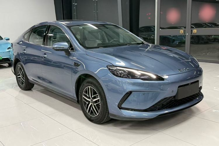 Used BYD Seal 05 DM-i 2025 DM-i Intelligent Drive 120KM Flagship Model Exterior 4