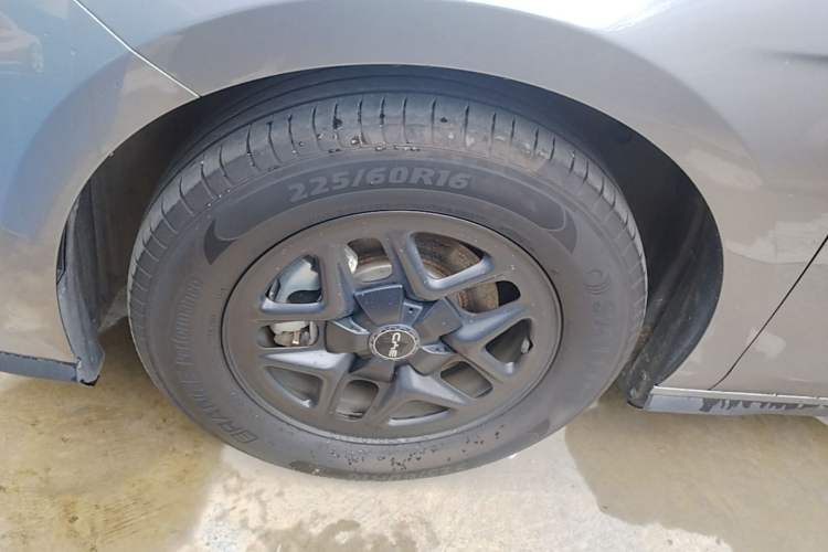 Used BYD Seal 05 DM-i 2025 DM-i Smart Drive 55KM Luxury Model Exterior 4