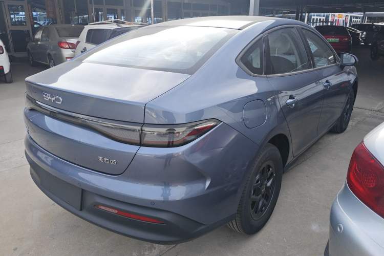 Used BYD Seal 05 DM-i 2025 DM-i Smart Drive 55KM Luxury Model Exterior 5