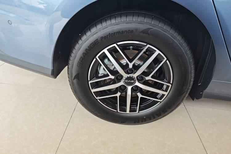 Used BYD Seal 05 DM-i 2025 DM-i Intelligent Drive 120KM Flagship Model Exterior 5