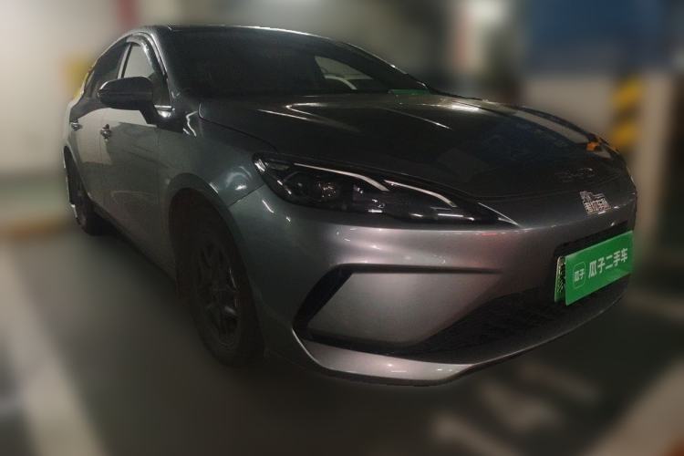 Used BYD Seal 05 DM-i 2025 DM-i Smart Drive 55KM Luxury Model Front Right 45 Deg