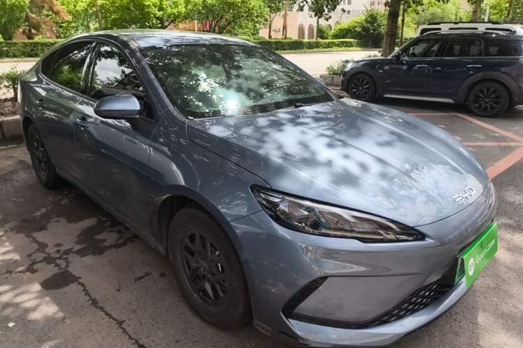Used BYD Seal 05 DM-i 2025 DM-i Smart Drive 55KM Luxury Model Front Right 45 Deg