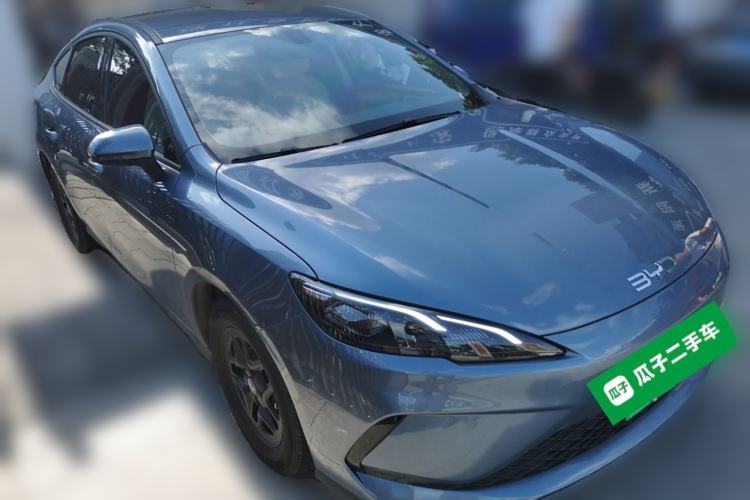Used BYD Seal 05 DM-i 2025 DM-i Smart Drive 55KM Luxury Model Front Right 45 Deg
