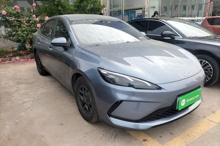 Used BYD Seal 05 DM-i 2025 DM-i Smart Drive 55KM Luxury Model Front Right 45 Deg