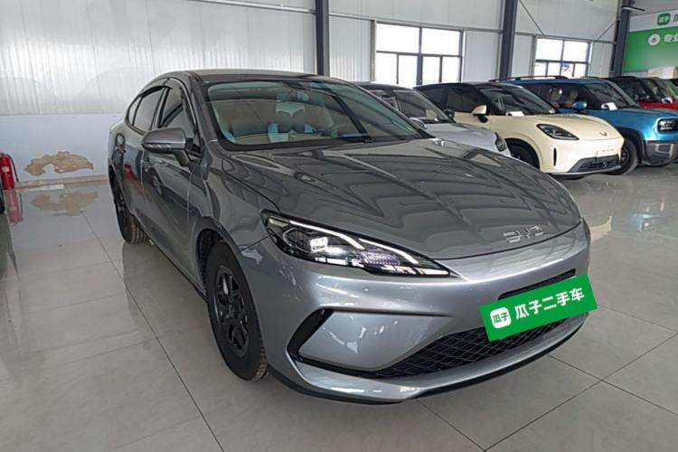 Used BYD Seal 05 DM-i 2025 DM-i Smart Drive 55KM Luxury Model Front Right 45 Deg