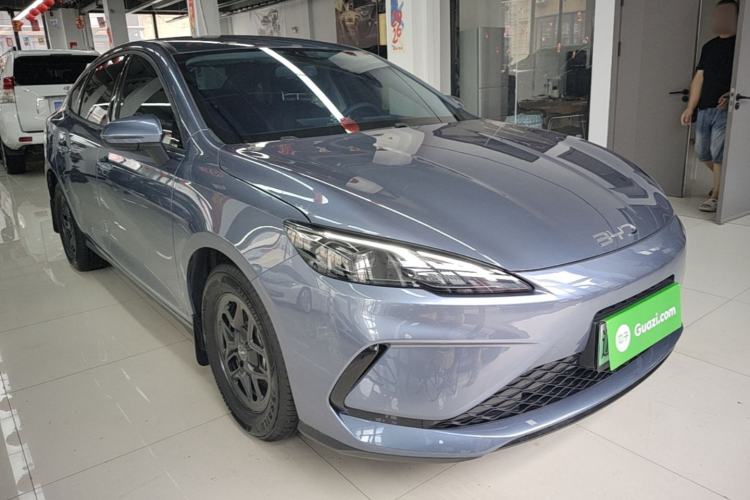 Used BYD Seal 05 DM-i 2025 DM-i Smart Drive 55KM Luxury Model Front Right 45 Deg