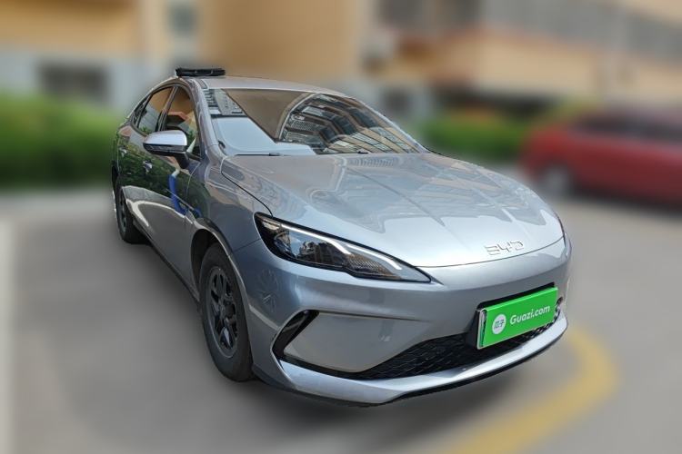 Used BYD Seal 05 DM-i 2025 DM-i Smart Drive 55KM Luxury Model Front Right 45 Deg