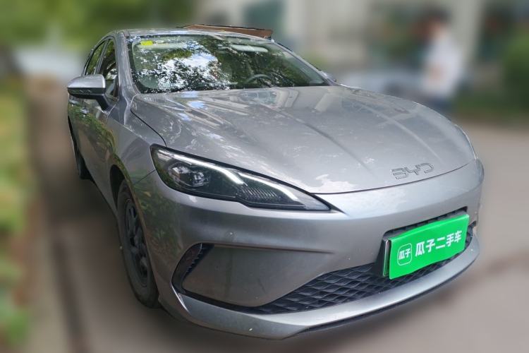 Used BYD Seal 05 DM-i 2025 DM-i Smart Drive 55KM Luxury Model Front Right 45 Deg