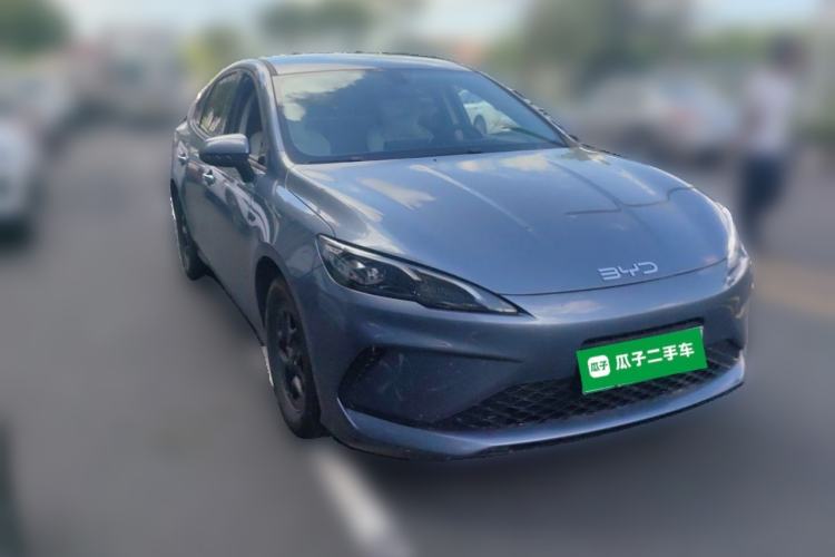 Used BYD Seal 05 DM-i 2025 DM-i Smart Drive 55KM Luxury Model Front Right 45 Deg