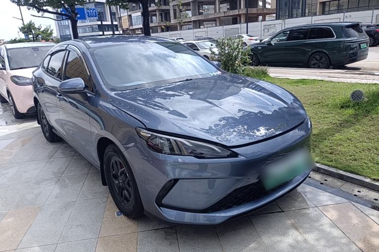 Used BYD Seal 05 DM-i 2025 DM-i Smart Drive 55KM Luxury Model Front Right 45 Deg