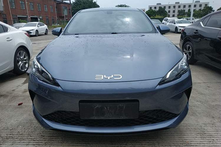 Used BYD Seal 05 DM-i 2025 DM-i Smart Drive 55KM Luxury Model Front
