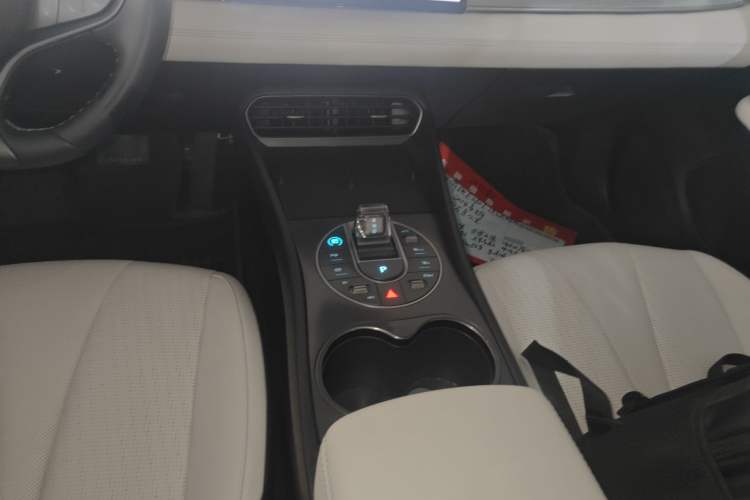 Used BYD Seal 05 DM-i 2025 DM-i Intelligent Drive 120KM Flagship Model Gear Lever