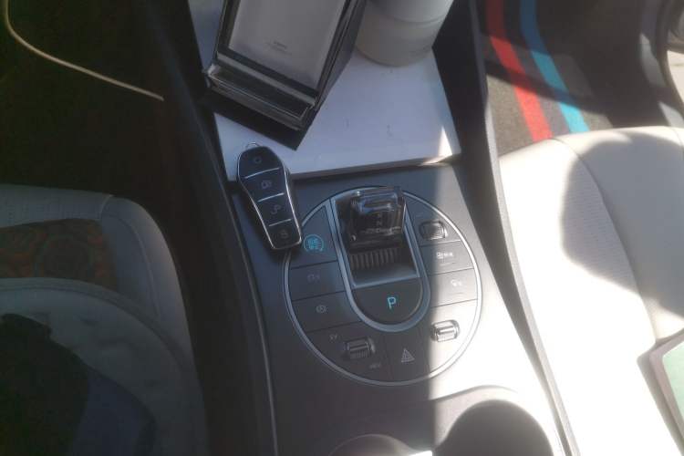 Used BYD Seal 05 DM-i 2025 DM-i Smart Drive 55KM Luxury Model Gear Lever