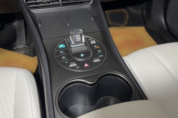 Used BYD Seal 05 DM-i 2025 DM-i Smart Drive 55KM Luxury Model Gear Lever