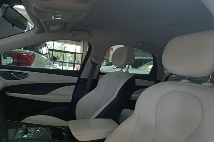 Used BYD Seal 05 DM-i 2025 DM-i Smart Drive 55KM Luxury Model Headliner