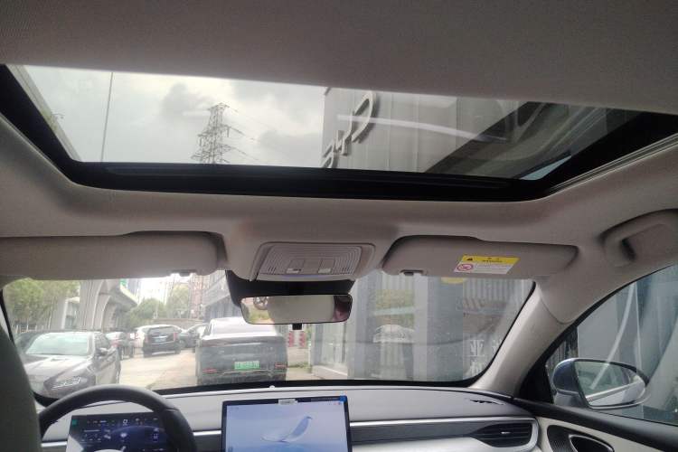 Used BYD Seal 05 DM-i 2025 DM-i Intelligent Drive 120KM Flagship Model Headliner