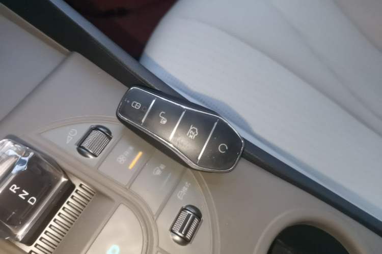 Used BYD Seal 05 DM-i 2025 DM-i Smart Drive 55KM Luxury Model Interior 1