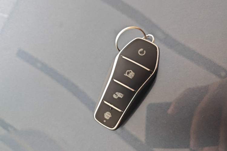 Used BYD Seal 05 DM-i 2025 DM-i Intelligent Drive 120KM Flagship Model Interior 1