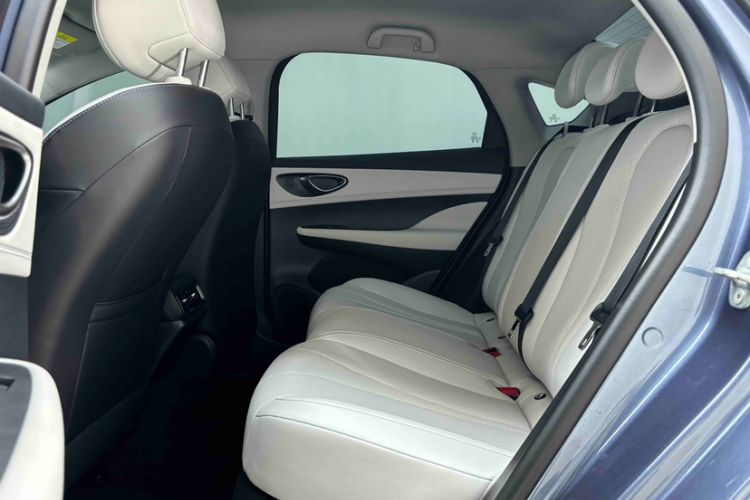 Used BYD Seal 05 DM-i 2025 DM-i Smart Drive 55KM Luxury Model Interior 4