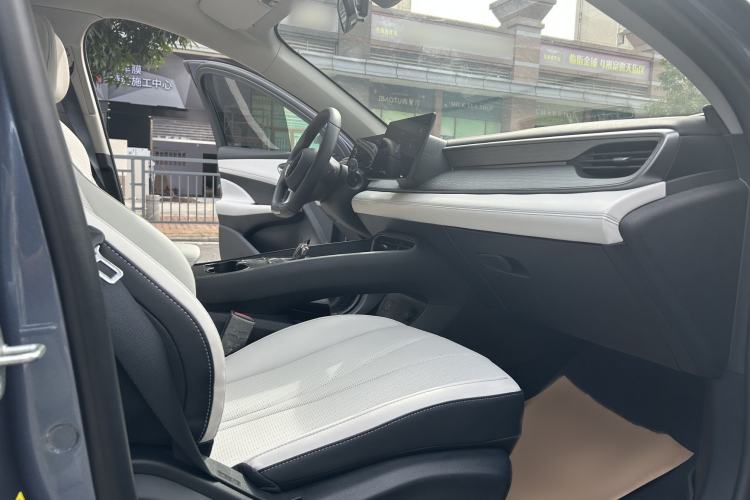 Used BYD Seal 05 DM-i 2025 DM-i Smart Drive 55KM Luxury Model Interior 4