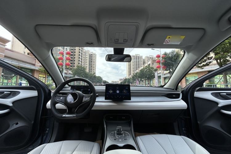 Used BYD Seal 05 DM-i 2025 DM-i Smart Drive 55KM Luxury Model Interior 5