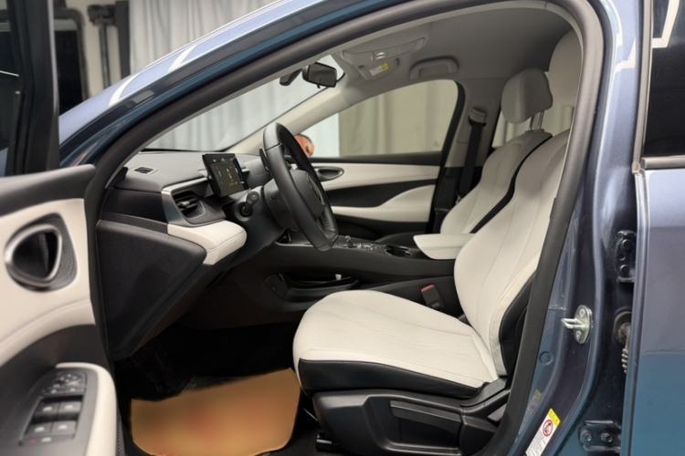 Used BYD Seal 05 DM-i 2025 DM-i Smart Drive 55KM Luxury Model Interior 5