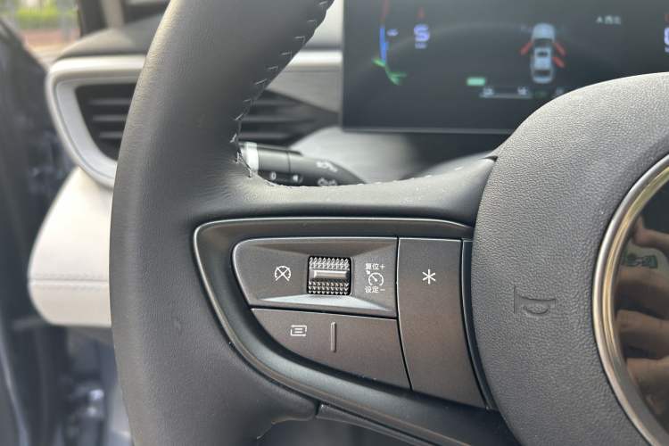 Used BYD Seal 05 DM-i 2025 DM-i Smart Drive 55KM Luxury Model Interior 8