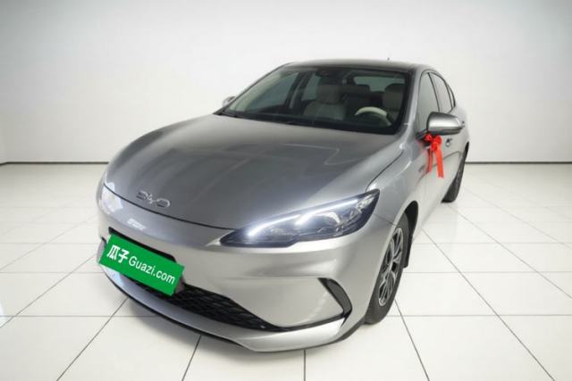Ojetý BYD Seal 05 DM-i 2025 DM-i Smart Drive 55KM Luxury Model