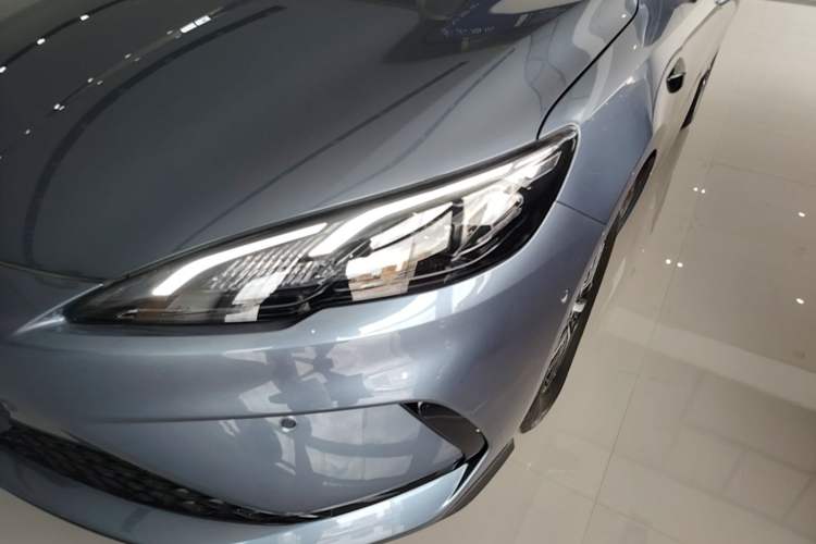 Used BYD Seal 05 DM-i 2025 DM-i Intelligent Drive 120KM Flagship Model Left Front Headlight