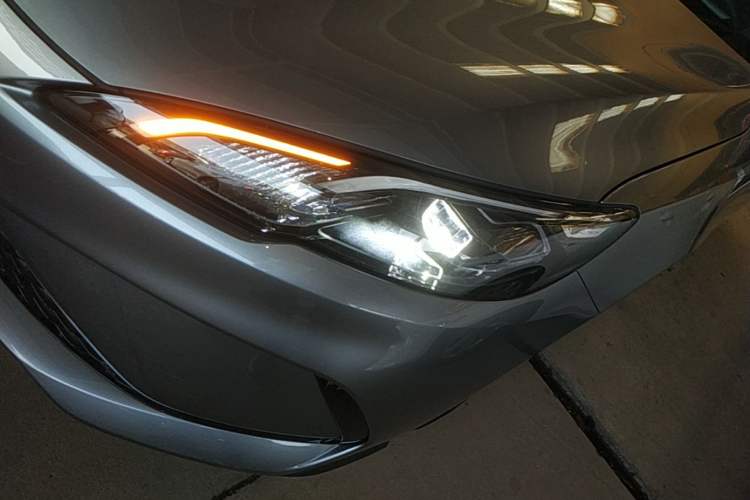 Used BYD Seal 05 DM-i 2025 DM-i Smart Drive 55KM Luxury Model Left Front Headlight