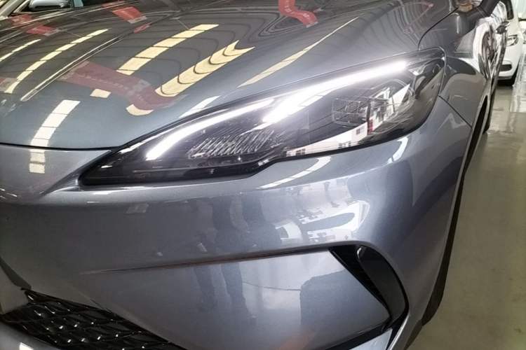 Used BYD Seal 05 DM-i 2025 DM-i Smart Drive 55KM Luxury Model Left Front Headlight
