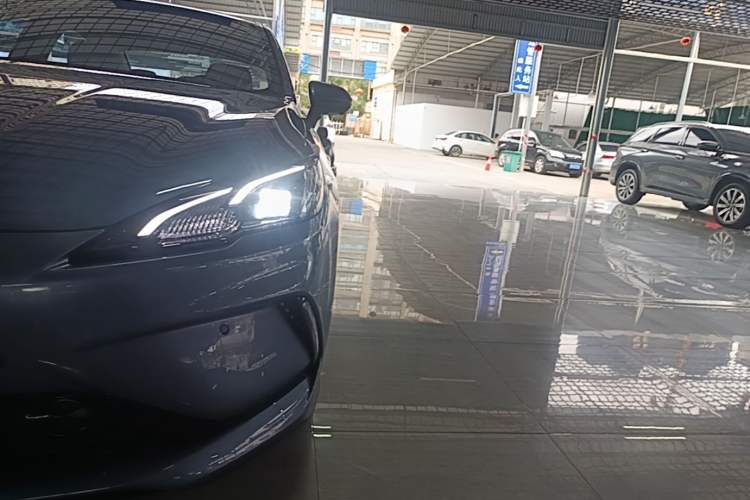 Used BYD Seal 05 DM-i 2025 DM-i Intelligent Drive 120KM Flagship Model Left Front Headlight