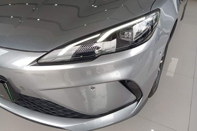 Used BYD Seal 05 DM-i 2025 DM-i Intelligent Drive 120KM Flagship Model Left Front Headlight