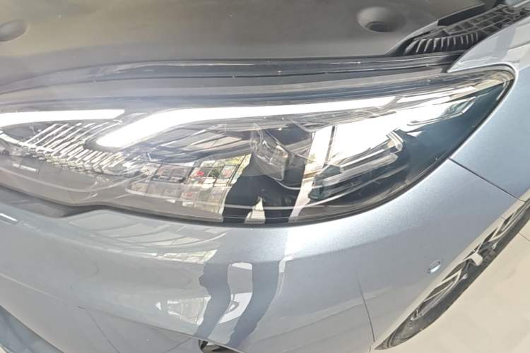 Used BYD Seal 05 DM-i 2025 DM-i Intelligent Drive 120KM Flagship Model Left Front Headlight