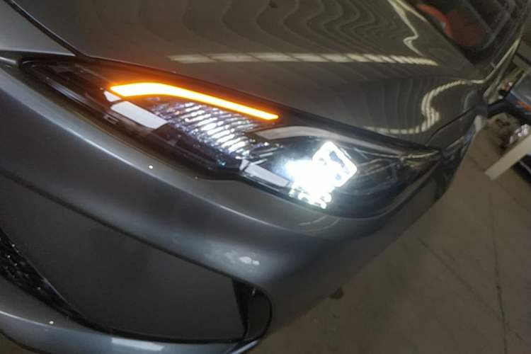 Used BYD Seal 05 DM-i 2025 DM-i Smart Drive 55KM Luxury Model Left Front Headlight