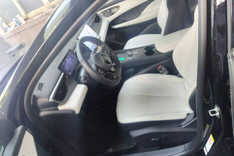 Used BYD Seal 05 DM-i 2025 DM-i Intelligent Drive 120KM Flagship Model Left Front Seat