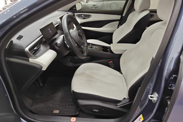 Used BYD Seal 05 DM-i 2025 DM-i Intelligent Drive 120KM Flagship Model Left Front Seat