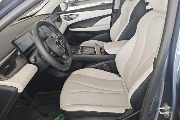Used BYD Seal 05 DM-i 2025 DM-i Intelligent Drive 120KM Flagship Model Left Front Seat