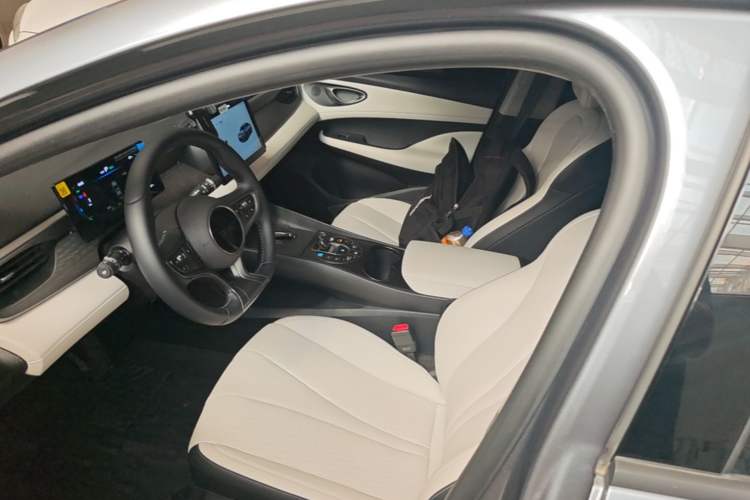 Used BYD Seal 05 DM-i 2025 DM-i Smart Drive 55KM Luxury Model Left Front Seat