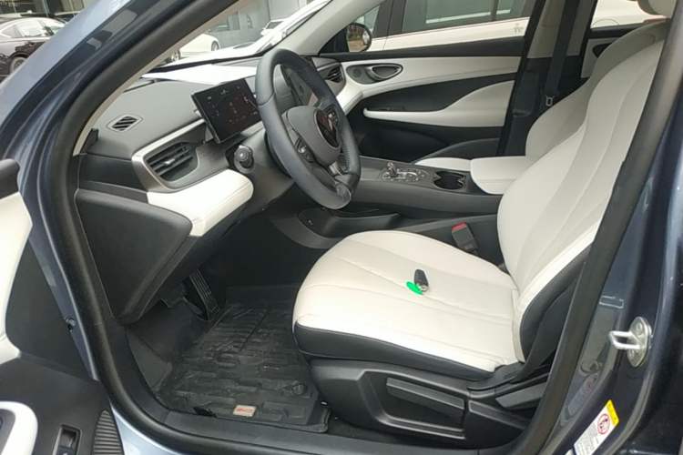 Used BYD Seal 05 DM-i 2025 DM-i Smart Drive 55KM Luxury Model Left Front Seat