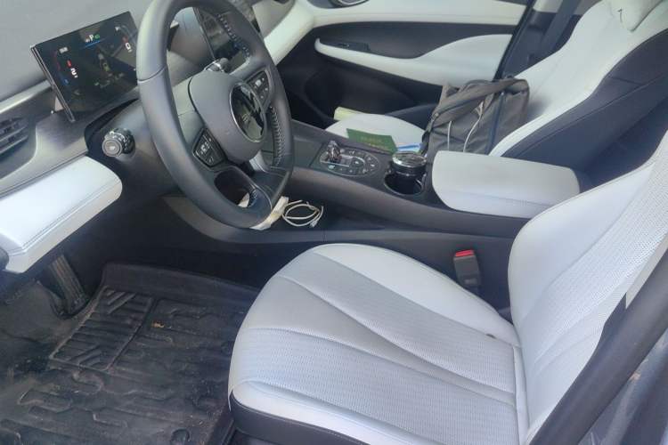 Used BYD Seal 05 DM-i 2025 DM-i Smart Drive 55KM Luxury Model Left Front Seat