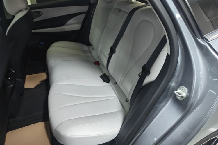 Used BYD Seal 05 DM-i 2025 DM-i Intelligent Drive 120KM Flagship Model Left Rear Seat