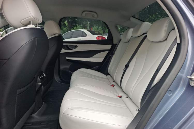 Used BYD Seal 05 DM-i 2025 DM-i Smart Drive 55KM Luxury Model Left Rear Seat
