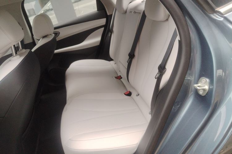 Used BYD Seal 05 DM-i 2025 DM-i Intelligent Drive 120KM Flagship Model Left Rear Seat
