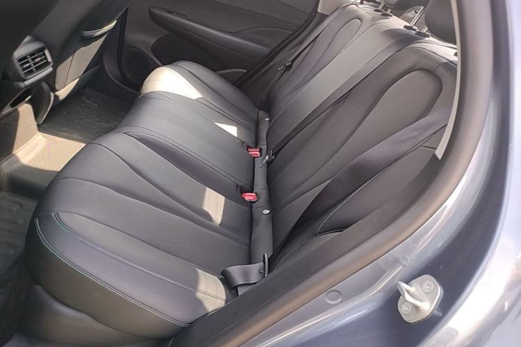 Used BYD Seal 05 DM-i 2025 DM-i Smart Drive 55KM Luxury Model Left Rear Seat