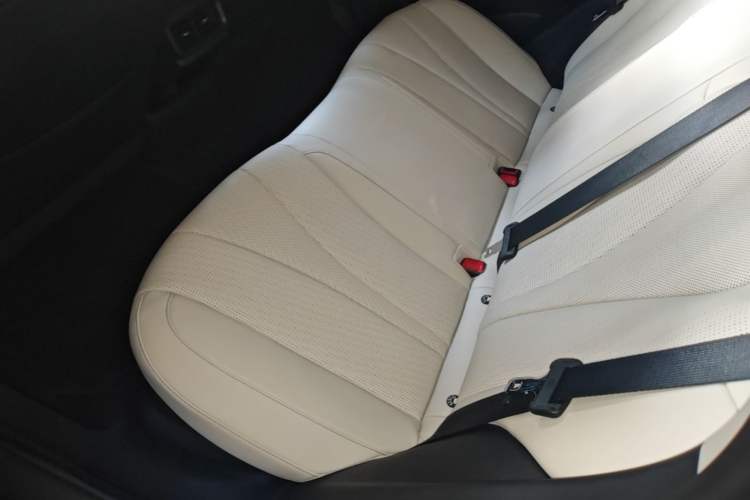 Used BYD Seal 05 DM-i 2025 DM-i Smart Drive 55KM Luxury Model Left Rear Seat